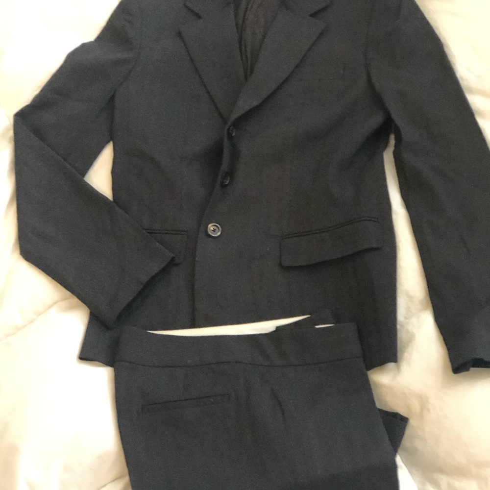 ElieTahari pantsuit-๐ผSize 4๐ผ๐ผ - Picture 4 of 15